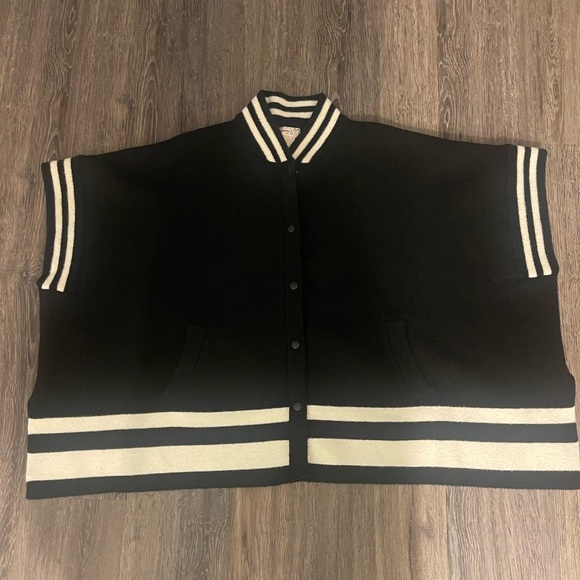 Free People | Pep Rally Poncho OS Black White Stripes - Picture 5 of 10